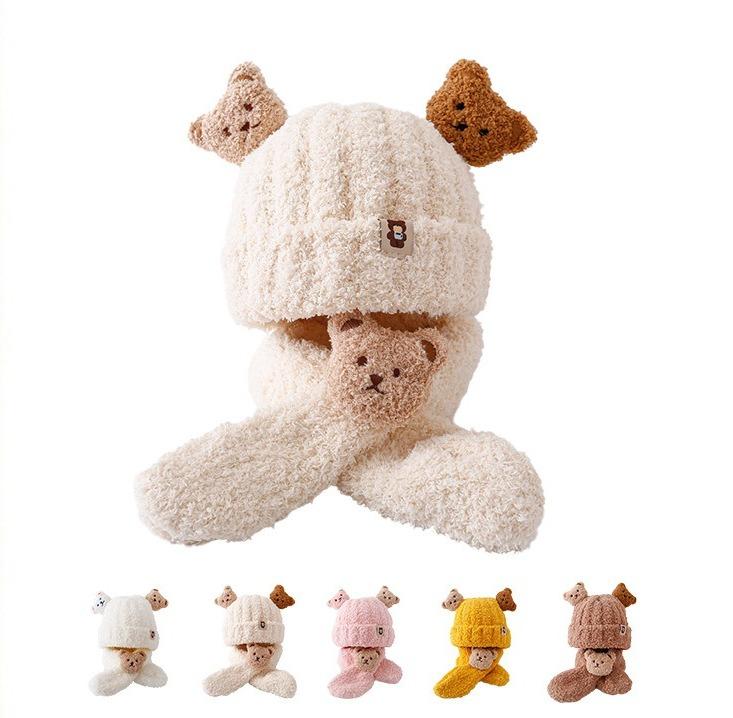 Zweiteiliges Set aus Plüschbärenmütze und Schal für Kinder im Herbst und Winter, mit einem warmen Plüschschal und einer niedlichen Plüschmütze für Babys