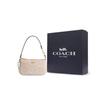 Coach Nolita 19 Klassische Monogramm-Print Reißverschluss Beschichtetes Canvas Schulter-Tote-Bag Kleine Damenhandtaschen Sand Kreideweiß CW426-IMXDM