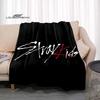 Koreanische Boyband Stray Kids Decke Mode Flanell Flauschig Fleece Überwurf Kinder und Erwachsene Geschenk Sofa Reise Camping