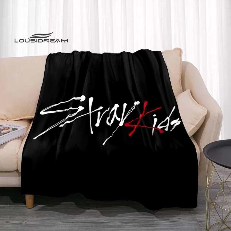 Koreanische Boyband Stray Kids Decke Mode Flanell Flauschig Fleece Überwurf Kinder und Erwachsene Geschenk Sofa Reise Camping