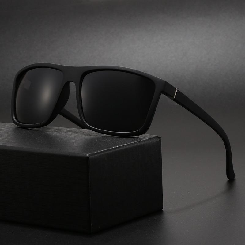 New Classic Square Polarized Sunglasses for Men's Retro Eyeglasses Summer Outdoor Men's Driving Shades UV400 Eyewear
