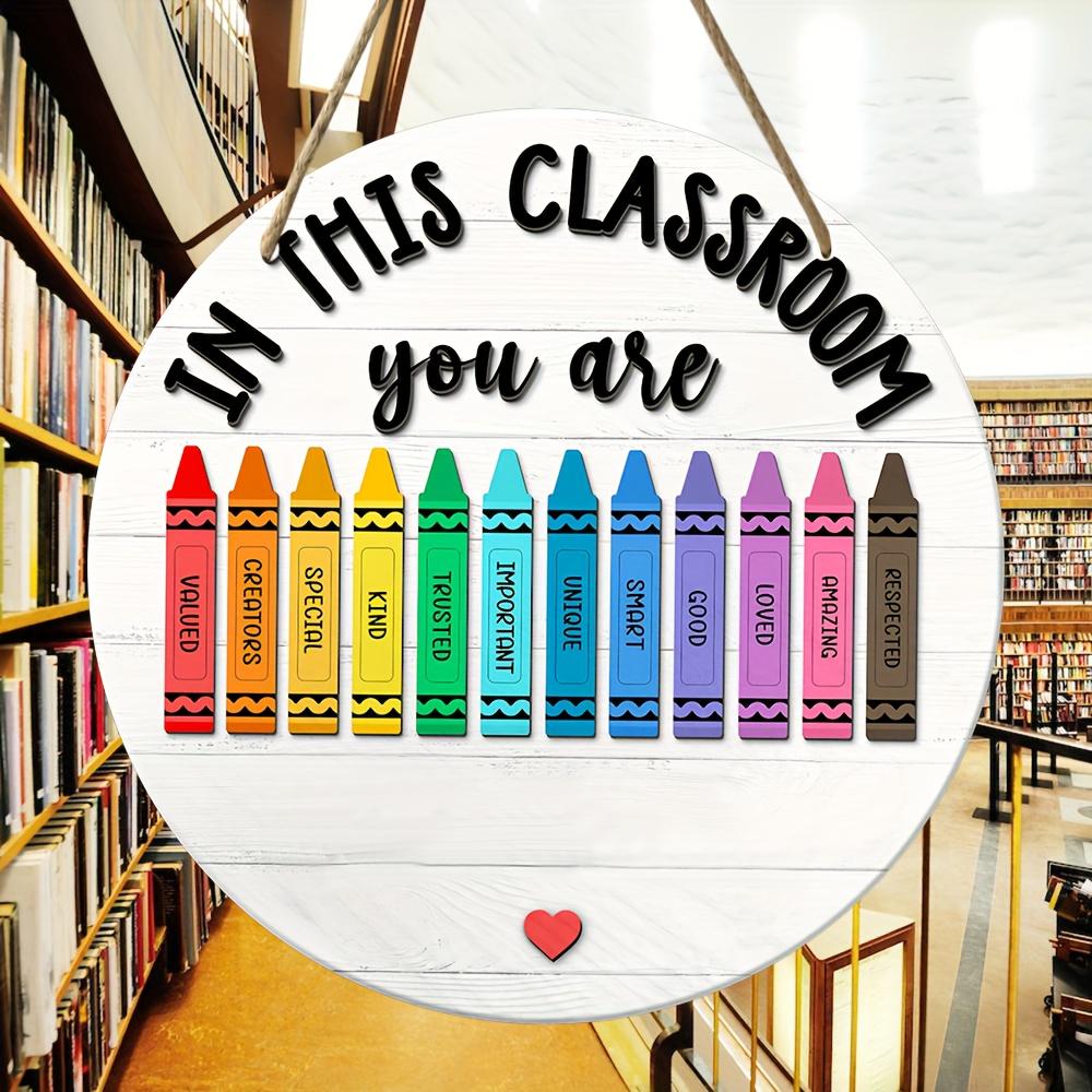 

1PC Chalet Style Classroom Decorative Logo Plaque Personalized Teacher Name Manufacture Wooden Wall Decorative School Theme білий
