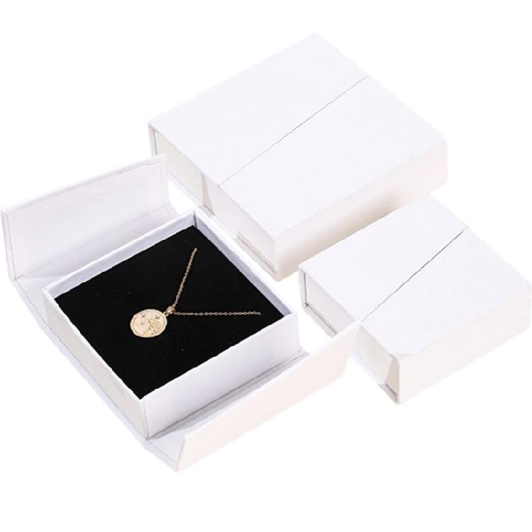 Travel Friendly Jewelry Organiser with Double Flip Lid Magnetic Closure Earring Necklace Rings Storage Case