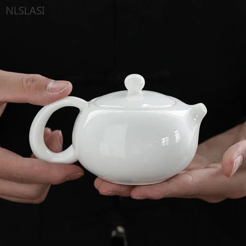 Service à thé en céramique Dehua 210 ml Fait main Théière Xishi avec filtre Personnalisé Portable Service à thé d'extérieur Porcelaine blanche chinoise Théière de beauté