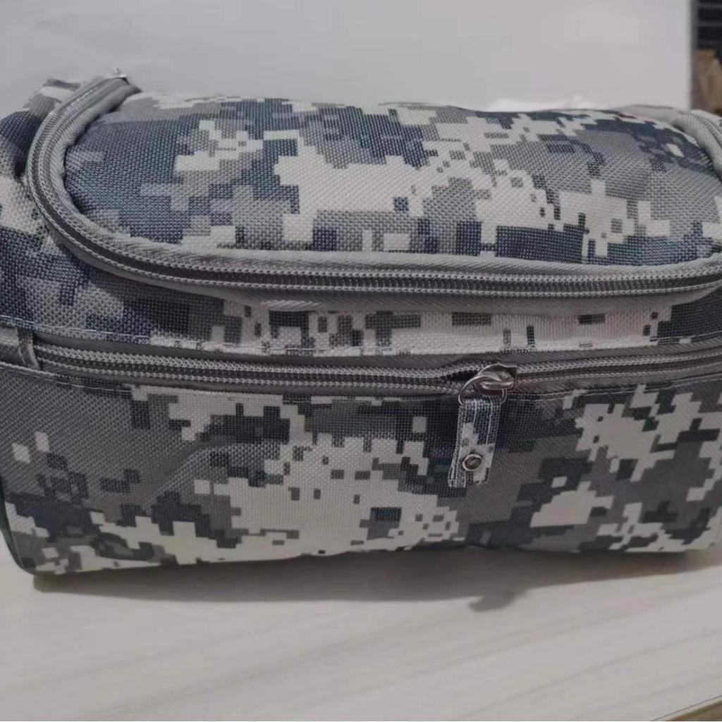 Men's and Women's Multifunctional Travel Toiletry Bag with Hook