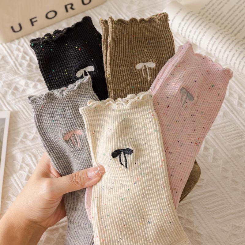Pointed Yarn Pile Socks - Children's Autumn and Winter Embroidered Bow Tie Mid-calf Socks, Trendy and Versatile Lace Long Socks