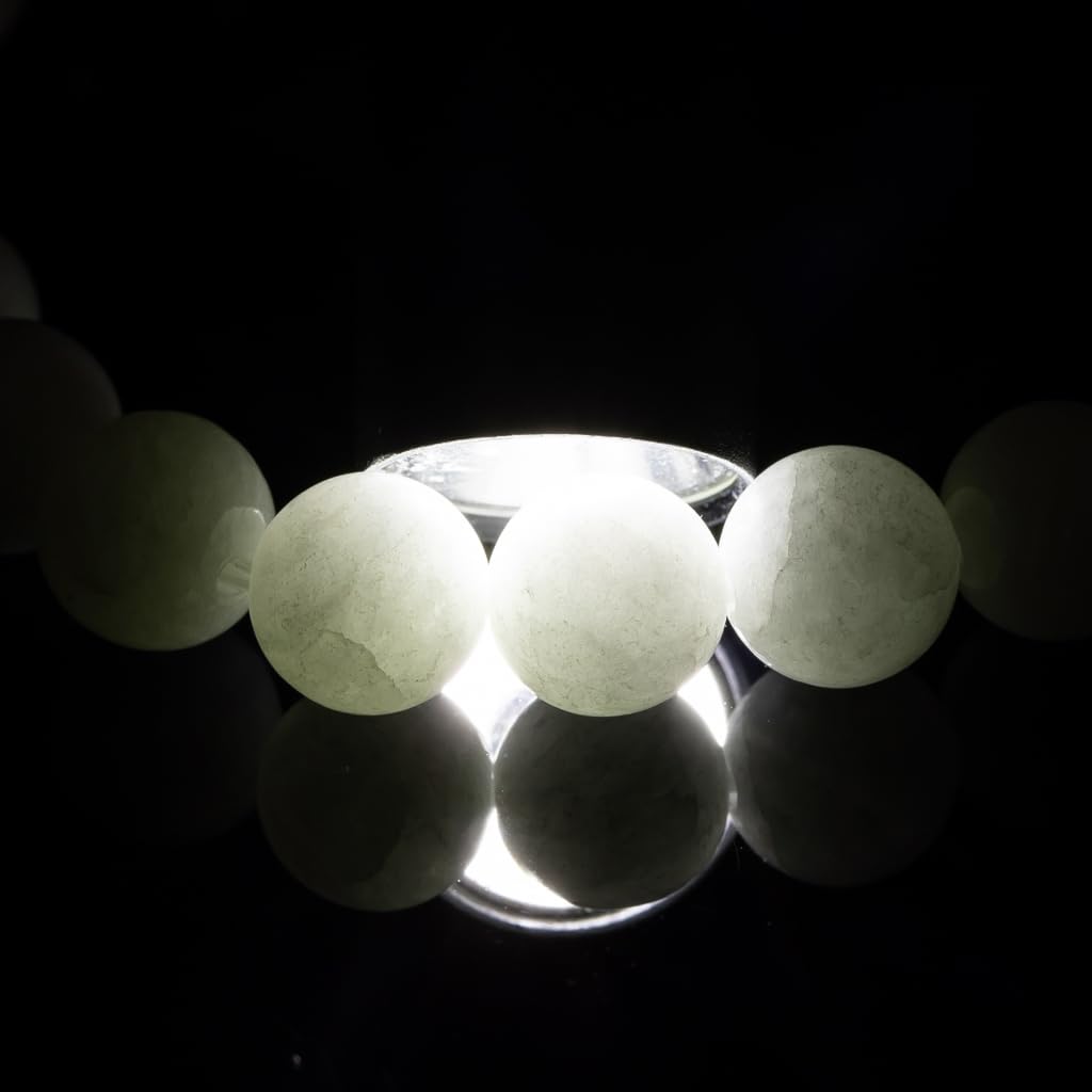 16cm Itoigawa Natural Jadeite Pale Japanese National Jomon Power Stone Jadeite Workshop Special Paulownia Wood Quality Guarantee ABR0876 (8mm beads,