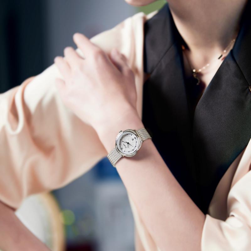 Seiko ALBA Women Watch Casual Business Flower Shape Metallic Silver 30 Meters Waterproof ladies Quartz Watches