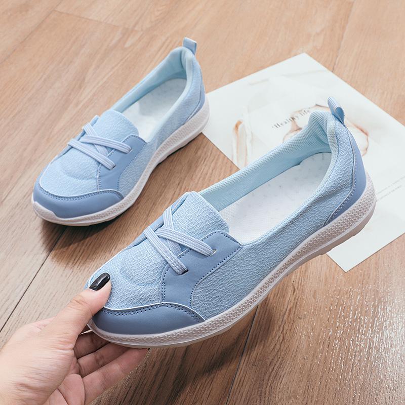 Women’s Moccasins Casual White Walking Shoes Summer Black Lightweight Beach Shoes for Mother Large Size