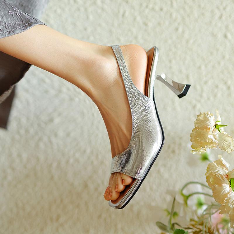 New Square Head Thin Heel Fashion Sandals Summer Women's Wide Strip Sandals Comfortable Beef Tendon Soft Sole Large Size High Heel Sandals