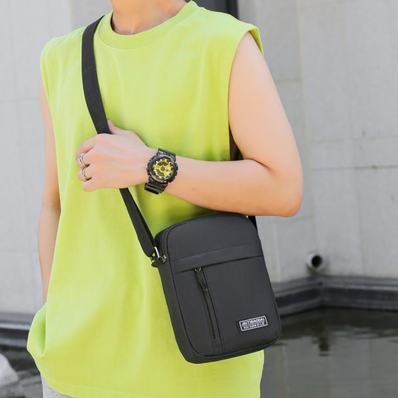 Men's small bag - a simple and lightweight crossbody bag or shoulder bag - is suitable for business trips.