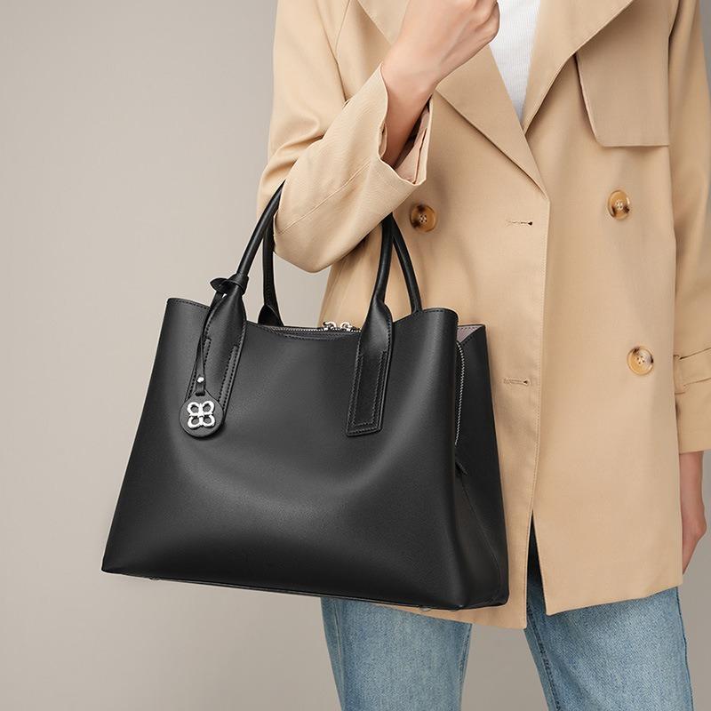 Handbag women's new fashionable large-capacity shoulder bag women's tote bag leather oblique span bag commuter bag women's tide