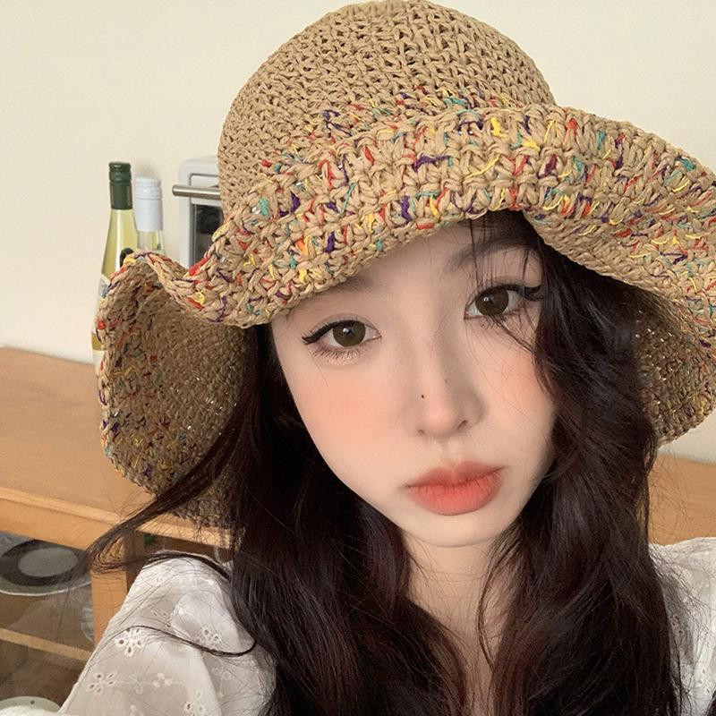 Women Summer Handwoven Rainbow Straw Hat Korean Fashion Wide Brim Breathable Cap for Beach Travel Sun Coverage