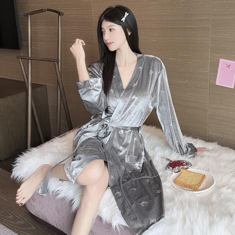 Women's Gold Velvet Long Sleeve Nightgown with Butterfly Print - Hotel Style Bathrobe for Autumn and Winter