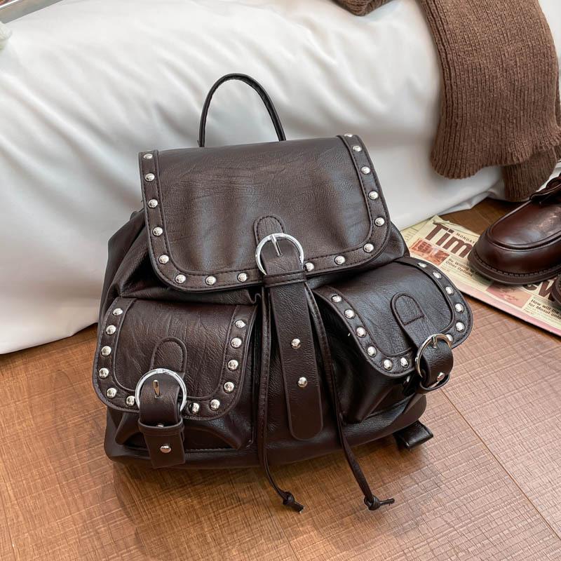 Studded Leather Backpack Women's Fashionable Vintage Style Bag with Adjustable Straps and Multiple Pockets