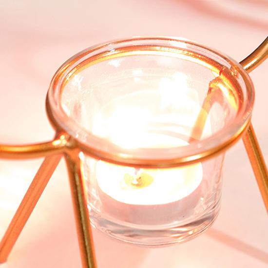 Portacandele in Ferro Moderno Romantico Retro Domestico Hotel Tavolo Ins Decorazione Cena a Lume di Candela di Natale Portacandele Ornamenti