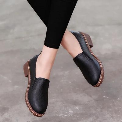 Moda Nowe Damskie Płaskie Oksfordki Miękkie Skórzane Sneakersy Niskie Średnie Obcasy Czółenka Wsuwane Mokasyny Letnie Obuwie dla Kobiety Zapatos