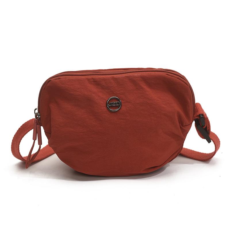 Женская минималистичная сумка кроссбоди через плечо большой вместимости однотонная - Универсальная, легкая и высококлассная красный