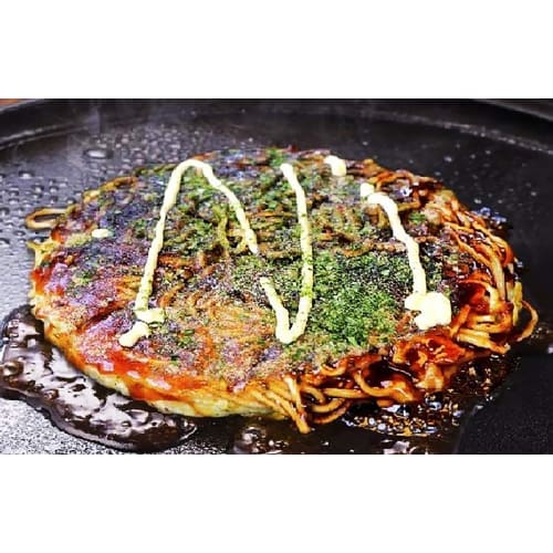 Authentic Cast Iron Iron Plate, Round, Approx. 30cm, Perfect for Okonomiyaki, Yakiniku, Steak, Yakisoba, and Monjayaki, Compatible with Gas and Induct