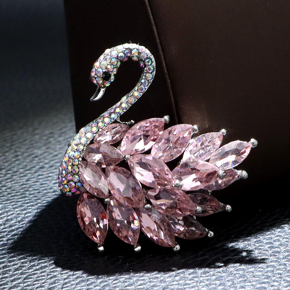 Pink Color Swan Brooches For Women Elegant Wedding Fashion Pin Animal Design Accessories High Quality New Year 2023
