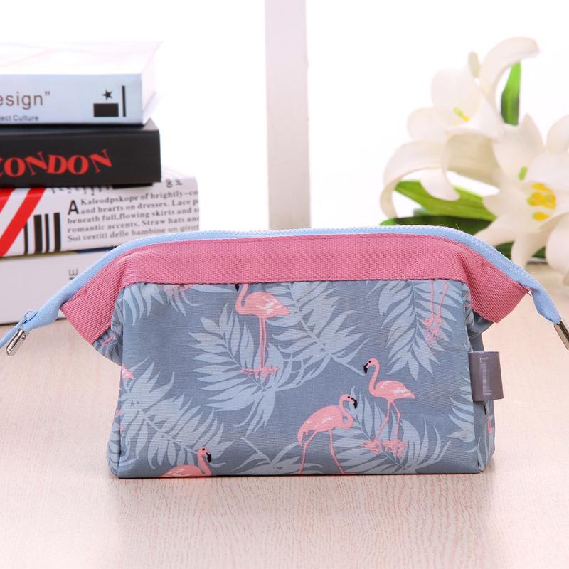 Canvas Waterproof Makeup Bag Small Size Portable Makeup Bag Travel Portable Makeup Bag Simple and Large Capacity Storage Bag
