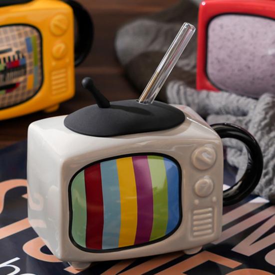 Retro Television Ceramic Mug with Lid & Straw 450ml Creative Nostalgic Design Coffee Cup Leak-Proof & Heat Resistant Drinking Cup Novelty Gift Home