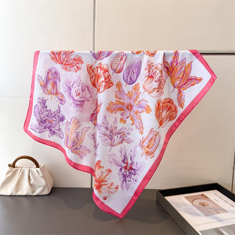 Dating atmosphere Printing simulation silk square scarf Shawl versatile high-end neck small square scarf Head scarf Silk scarf Women