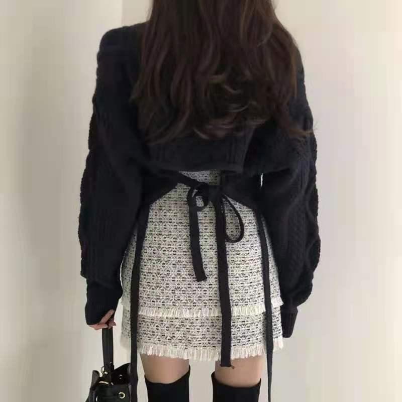 Autumn Winter Korean Fashion V Neck Back Waist Lace Up Short Sweater Knitted Pullover Bandage Loose Tops Long Sleeve Twist Sweaters Sweet Clothing