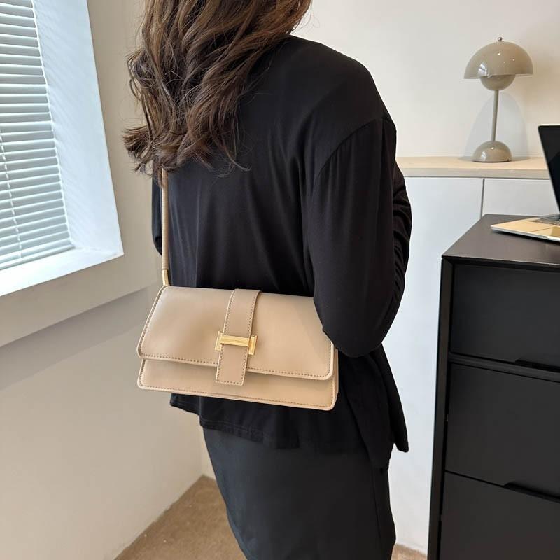 Women's Shoulder Bag New Trend Retro Small Square Bag Niche Versatile Simple Solid Color Messenger Bag
