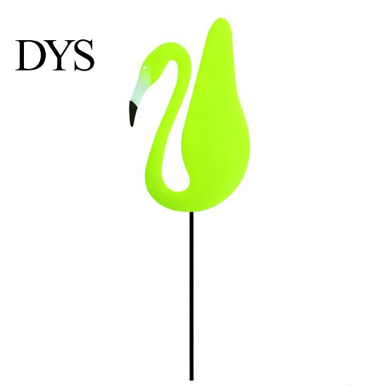 Outdoor Garden Centerpiece Flamingos Yard Decorations, Plastic Flamingo Lawn Statue with Metal Stakes, Weather Vibrant Decor Resistant Ornaments & for