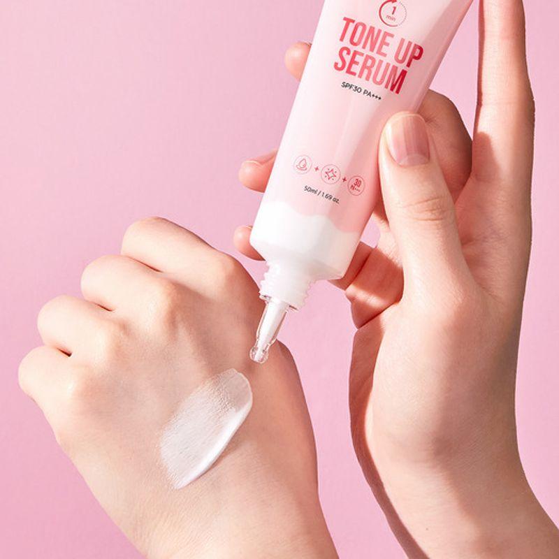 

Увлажняющая сыворотка для выравнивания тона кожи за одну минуту 50 мл