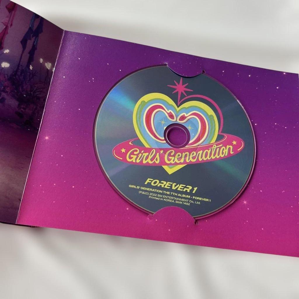 Girls' Generation FOREVER1 usato
