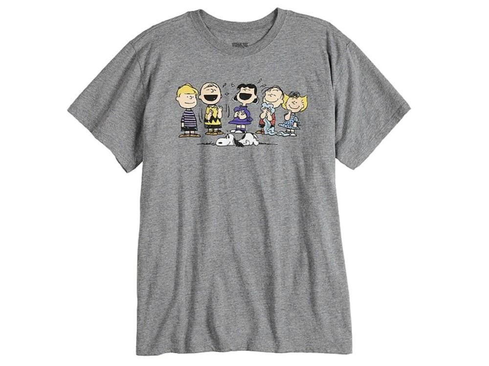 Peanuts Gang Short Sleeve Boyfriend Tee Juniors Womens Snoopy T-Shirt NWT