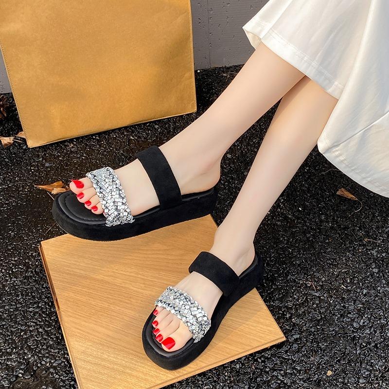 Fashion Summer New Rhinestone Fashion Outside Wear Versatile Heightened Flip-Flop Round Toe Open Toe Small Platform Beach Slippers