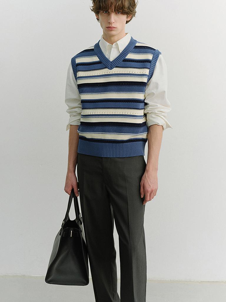 Deonseuteupomaen Crafted Striped Knit Vest_Unisex_Udsw6B123_Blue / Cream
