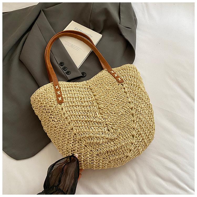 Straw Bag Women's New Seaside Vacation Beach Woven Bag Large Capacity Shoulder Bag Tote Straw Bag Vegetable Basket