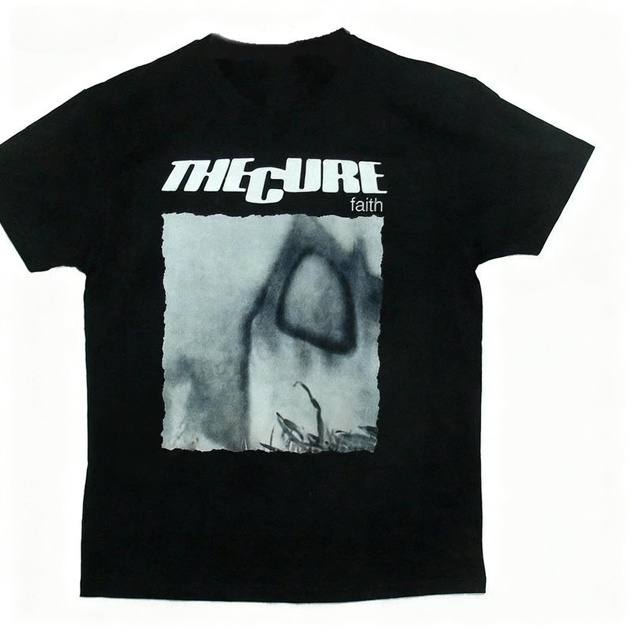 

THE CURE рок-гурт хлопчики не плачуть рок-футболка 2025 літо чоловіки та жінки пам ятна преміальна повсякденна сорочка з короткими рукавами M