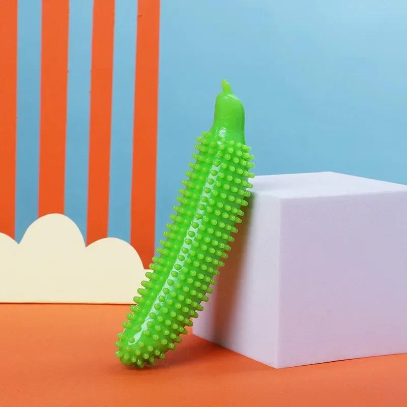

Durable Dog Chew Toys for Aggressive Chewers Interactive Cucumber Bite Sticks Long Lasting Teeth Cleaning and Gum XS зелёный