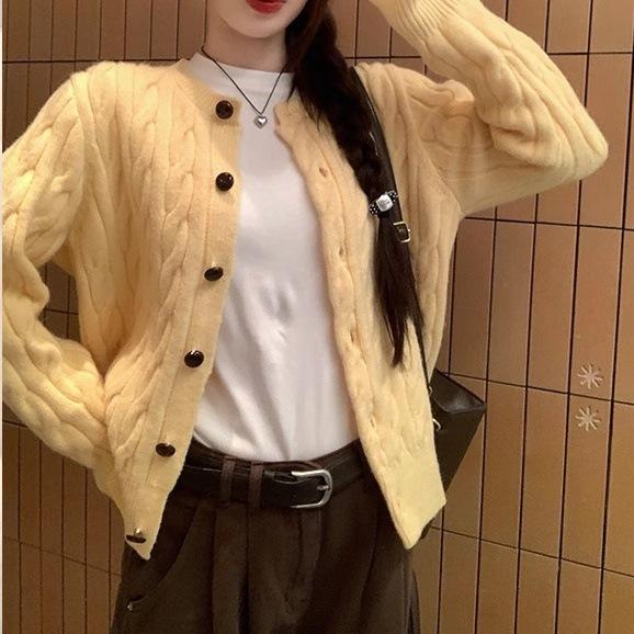 High-end yellow knitted sweater jacket women's spring and autumn new lazy wind cardigan short top