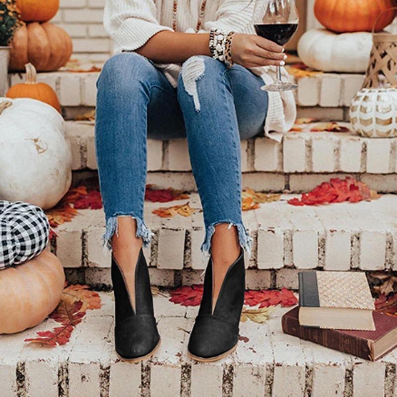 Naiste poolsaapad Sügistalvised tugevad ümmargused kingad Naiste kingad vabaaja mugavad paksud kõrged kontsad saapad Moodsad õõnsad saapad