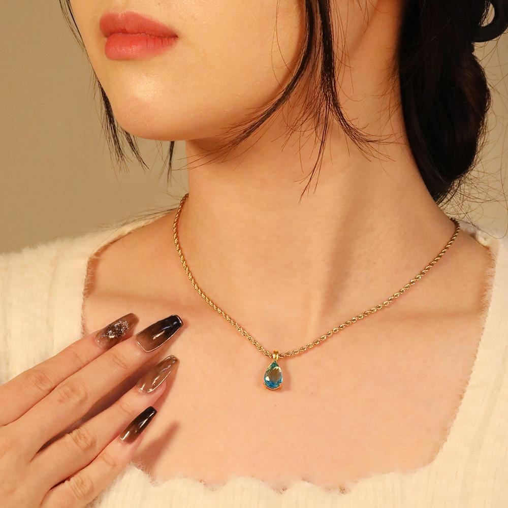 Non Tarnish Twist Chain Water Drop Zirconia Pendant Necklace Stainless Steel Jewellery 18K Gold Plated Birthstone Necklace Women