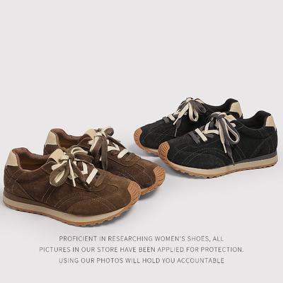 Sports and Leisure Shoes Women's New Round Head Lace-up Fashionable Retro Lightweight Casual Running Shoes