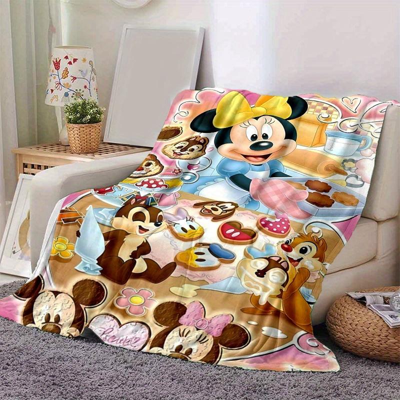 1pc, Minnie and Friends (5) Home Decor Blanket: A Cozy Flannel Throw for Bedroom, Living Room, Travel, Camping, Car, Beach, Office Naps, Perfect Gift