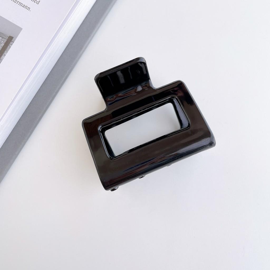 Elegante Große Kunststoff-Haarklammern in Verschiedenen Farben für Stilvolle Hochsteckfrisuren und Modische Frisuren