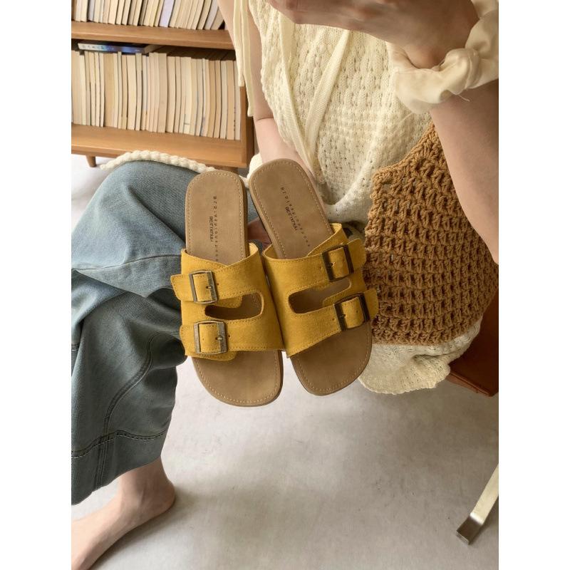 Sommer vielseitige flache Gürtelschnalle Ein-Wort-Slipper für Damen zum Tragen lässige Strand coole Slipper