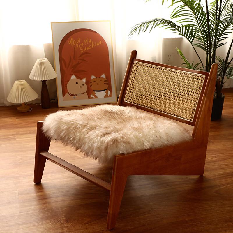 Hundun Square Wool Seat Cushion