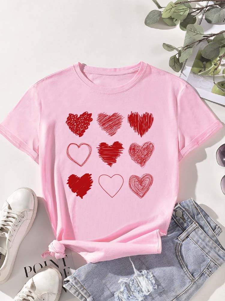 Red Heart Printed Women T-Shirts Fashion Streetwear Short Sleeve Clothing Casual Soft Women Tops Valentine's Day T-shirt