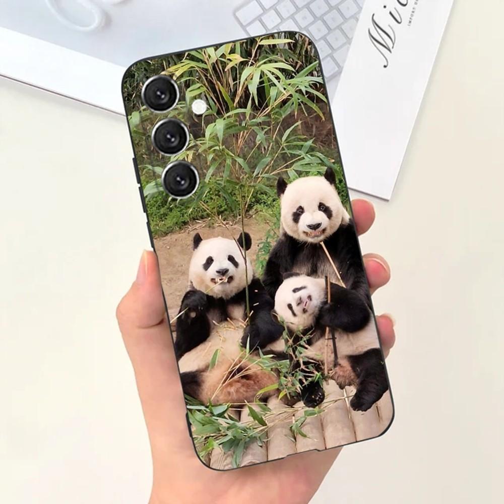 Cute F-Fubao Animal Panda Phone Case For Samsung S25,S24,S21,S22,S23,S30,Ultra,S20,Plus,Fe,Lite,Note,10,9,5G Black Cover