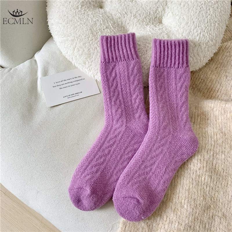 Purple Heart Knit Socks Soft Warm and Cozy for Fall and Winter Women's Fashion Socks