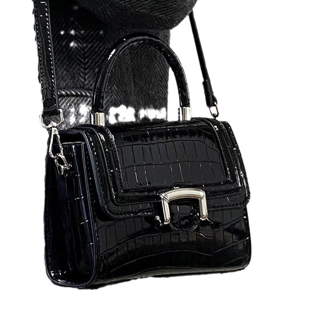 Niche Design Alligator Pattern High-End Small Square Handbag 2023 - Fashionable Commute Shoulder Crossbody Bag